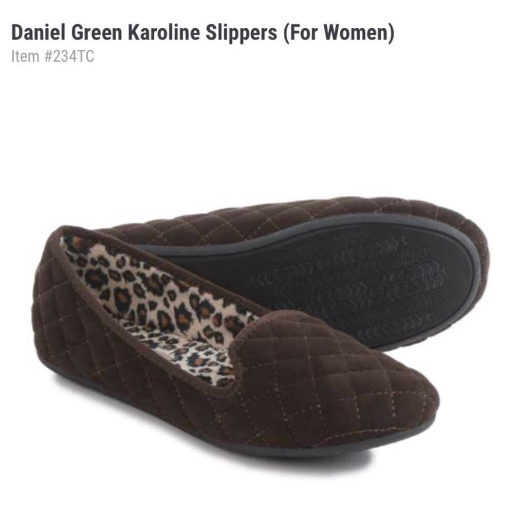 NEW Women's Slippers Size 6 NWOT
